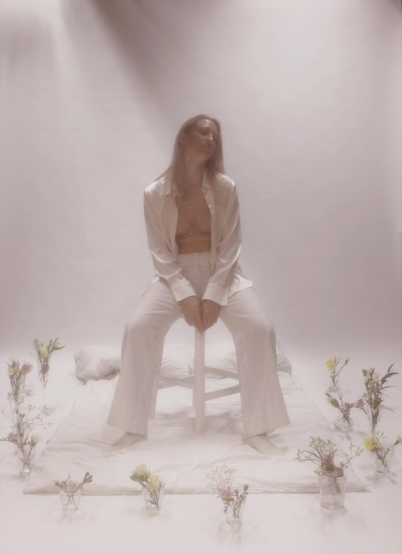 Hattie Carline | Fashion 4