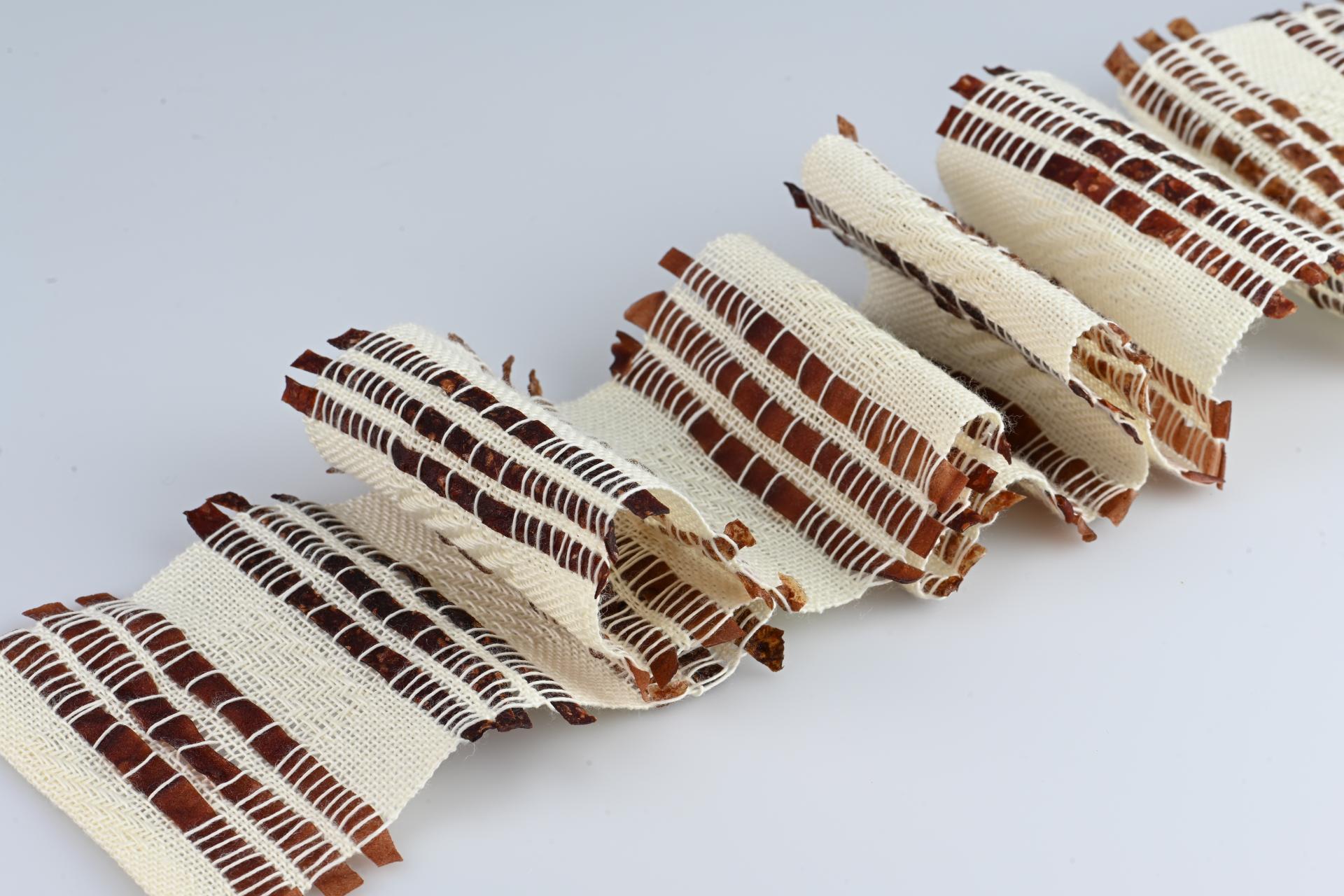 Dongqi Luo | Textiles