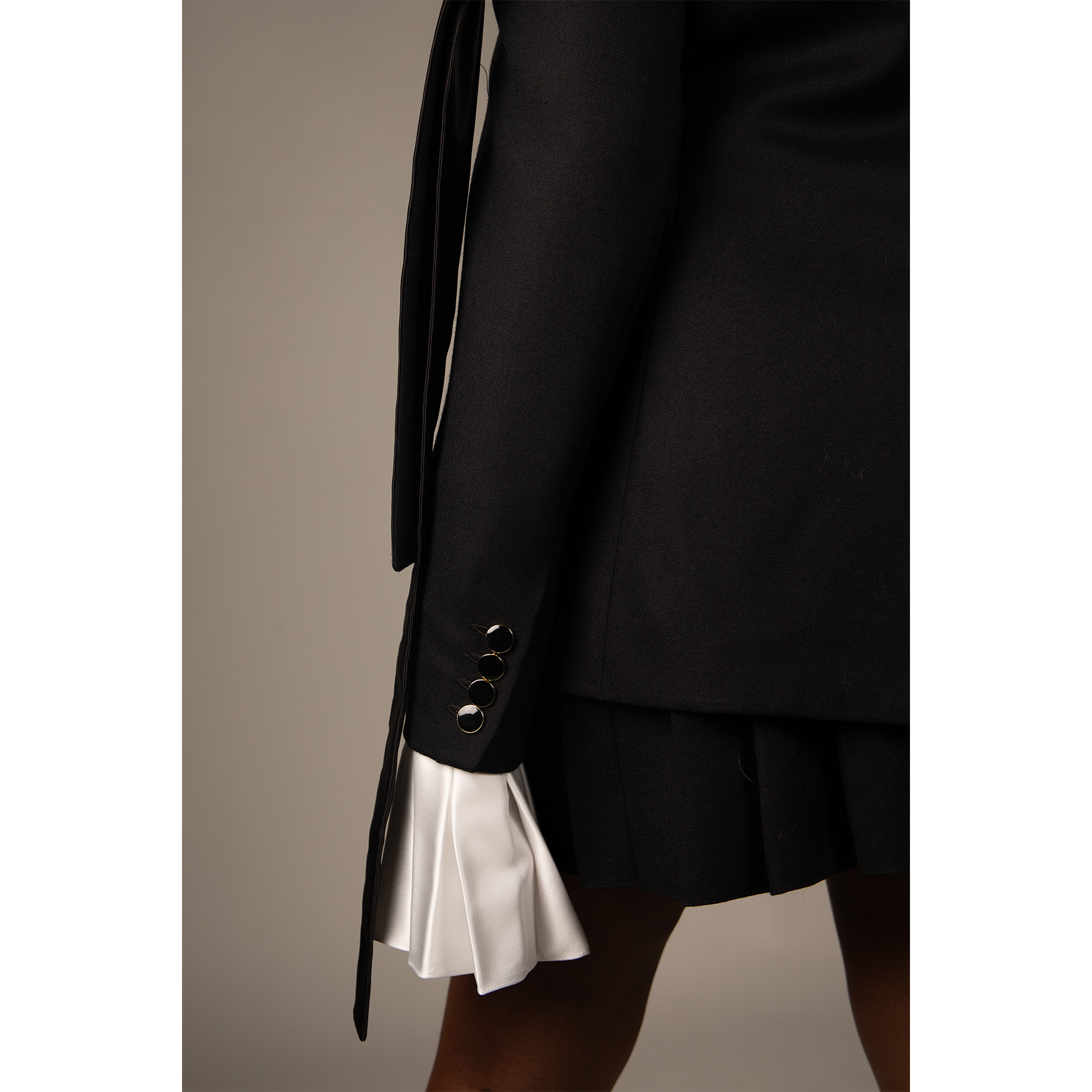 Lara Pizzingrilli | Fashion & Textiles 4