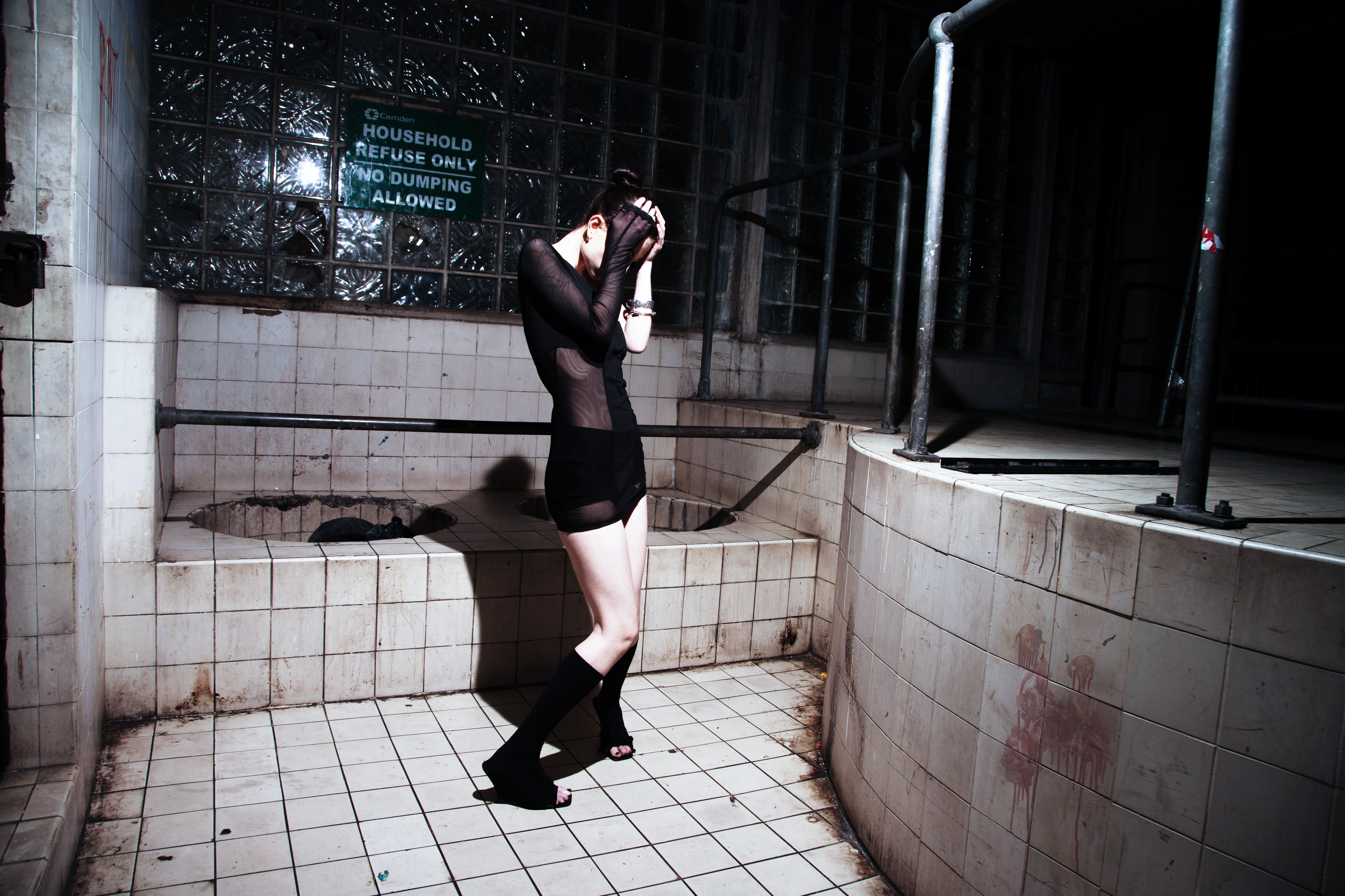 Weng Hon | Fashion & Textiles 4