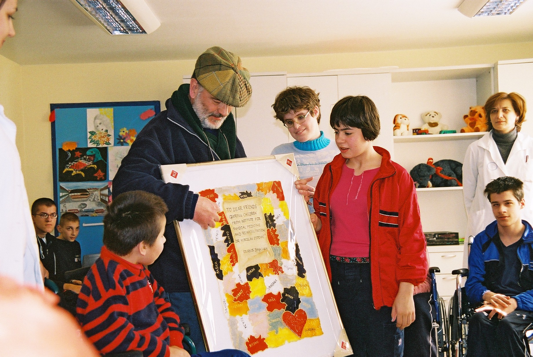 Floss Bowler | Graphic Design 3