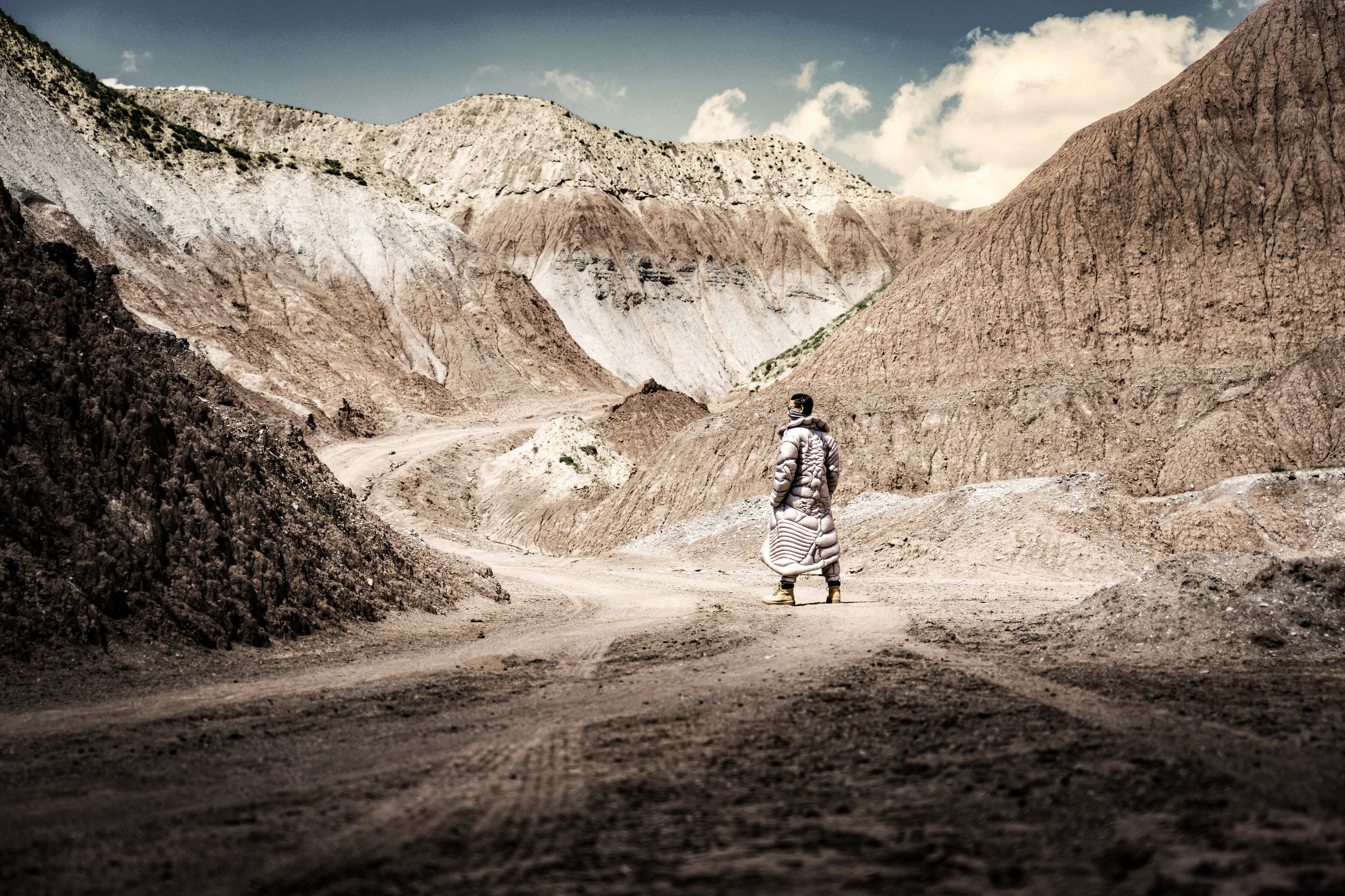 Wenkui Wang | Fashion & amp; Textiles 1