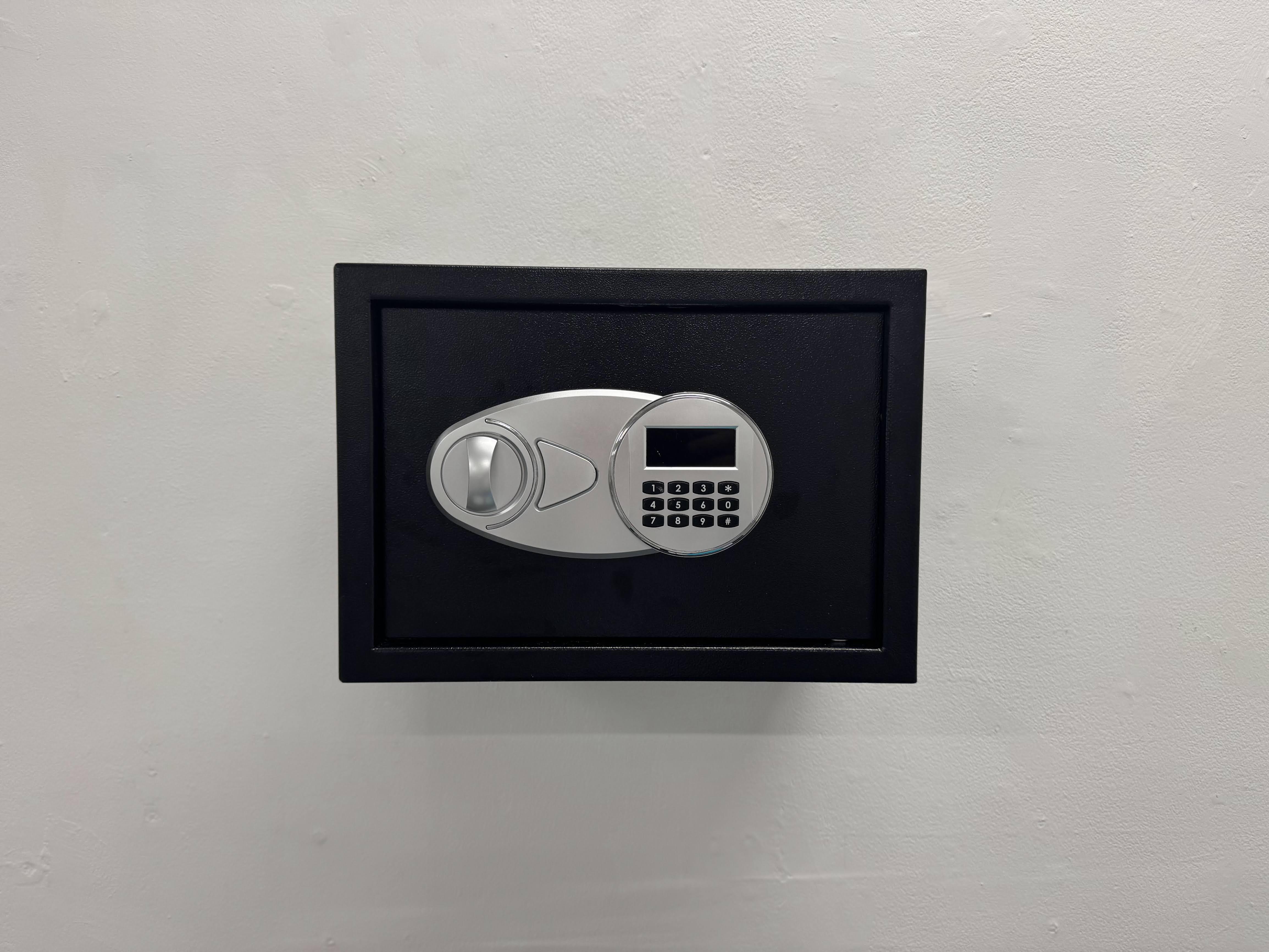 Geraint Owen | Fine Art 3